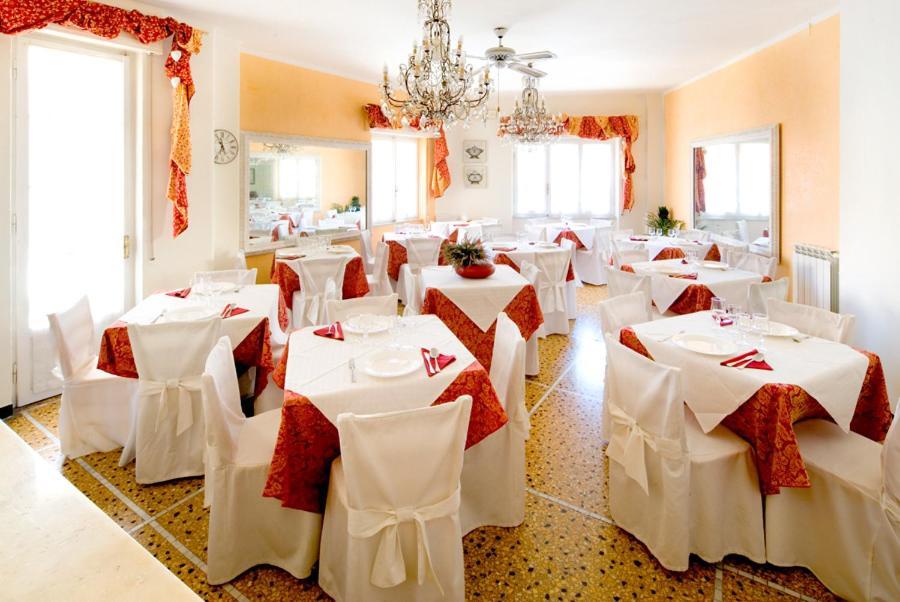 Hotel Gabbiano Alassio Exterior foto