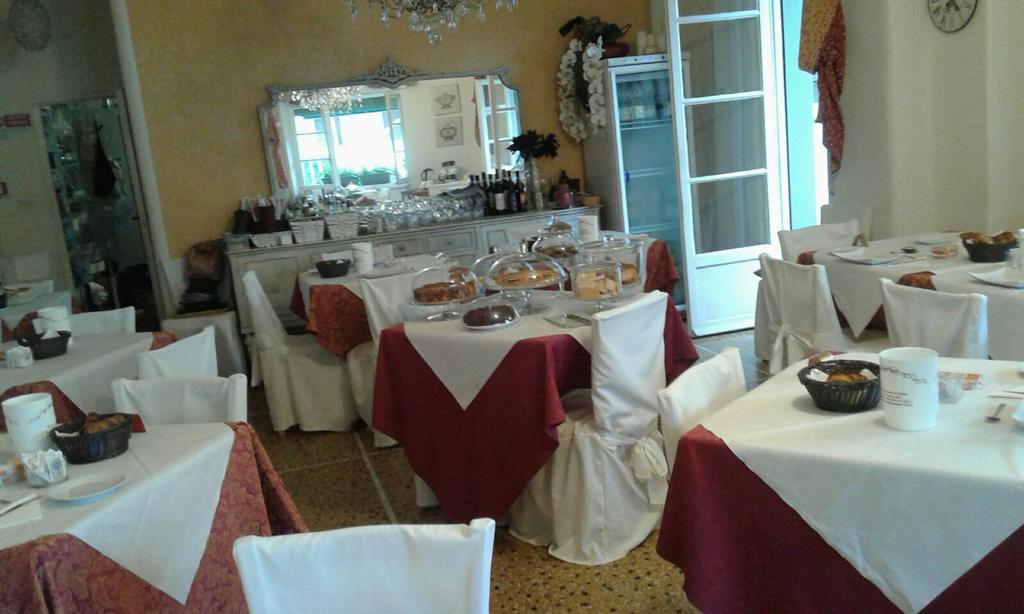 Hotel Gabbiano Alassio Exterior foto